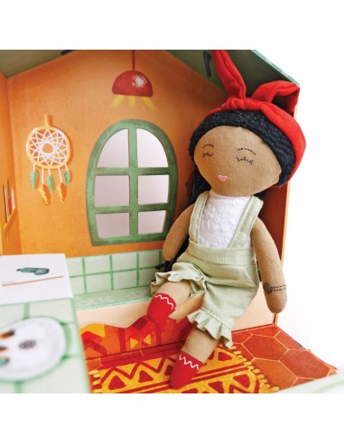Mi Encantadora Casa de Muñecas con Maya